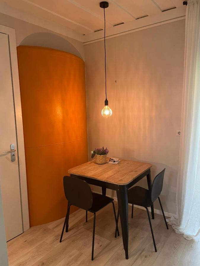 Tiny-House Van Zeecontainers Bij Het Bos Oranjewoud Kültér fotó
