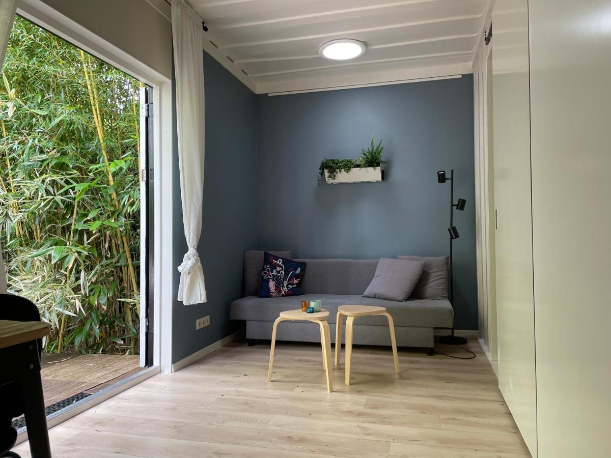 Tiny-House Van Zeecontainers Bij Het Bos Oranjewoud Kültér fotó